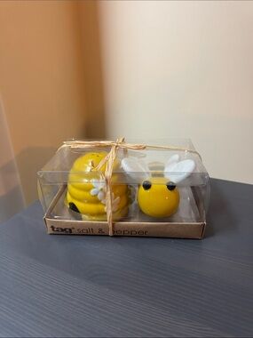 TAG Honeybee and Hive Salt and Pepper yellow Shaker Set 2pc